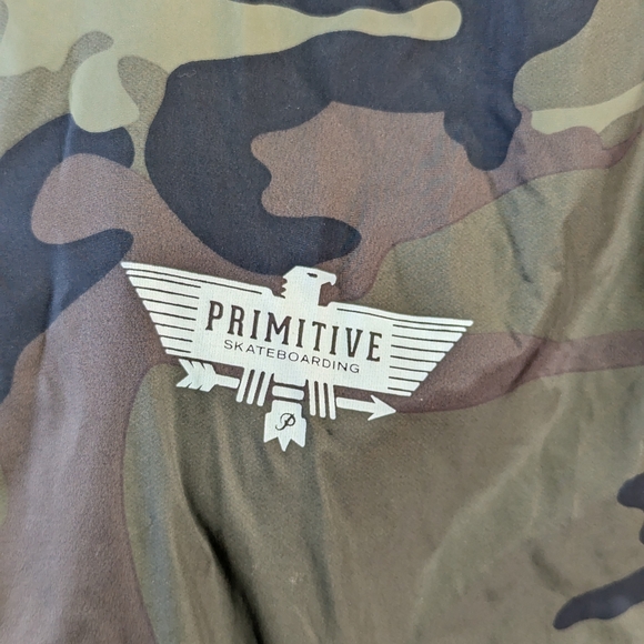 Primitive Skateboarding Men's Lrg Green Camouflage Jacket Button Up Camo - Picture 5 of 5